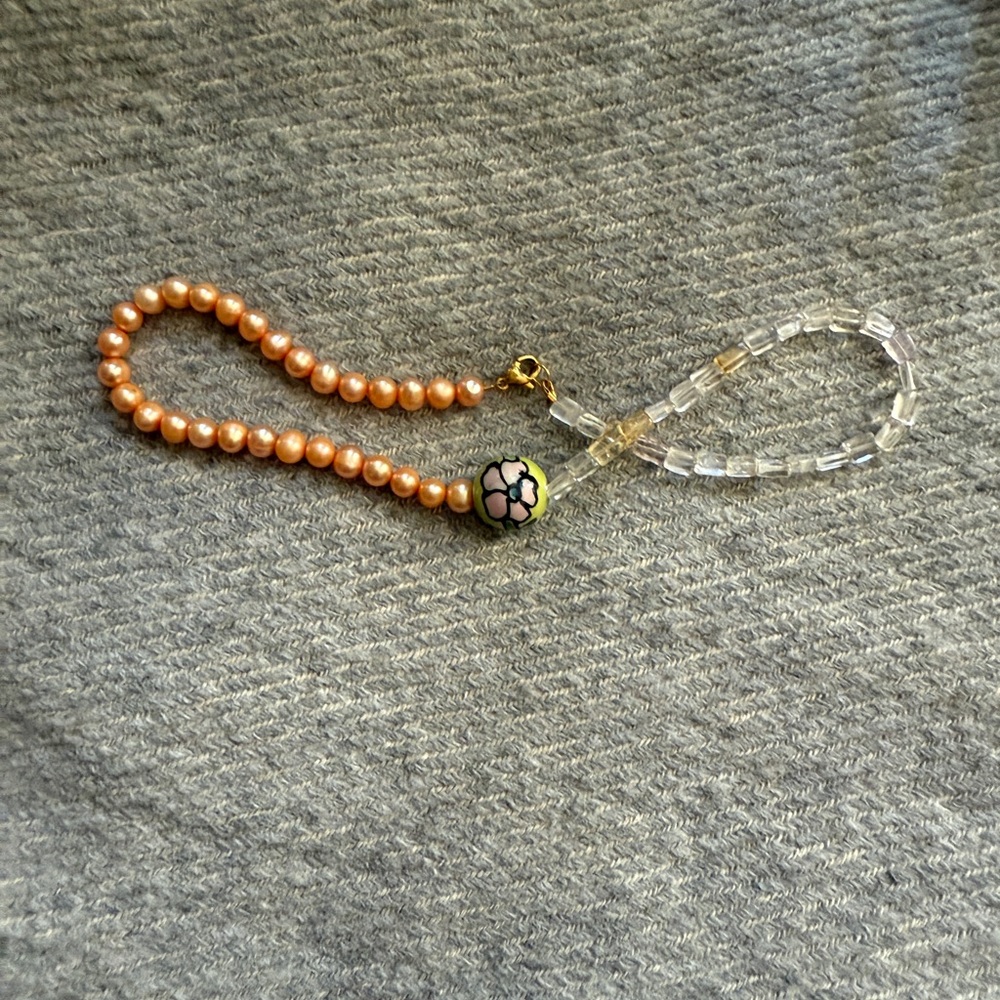 floral asymmetrical choker - Picture 6 of 7
